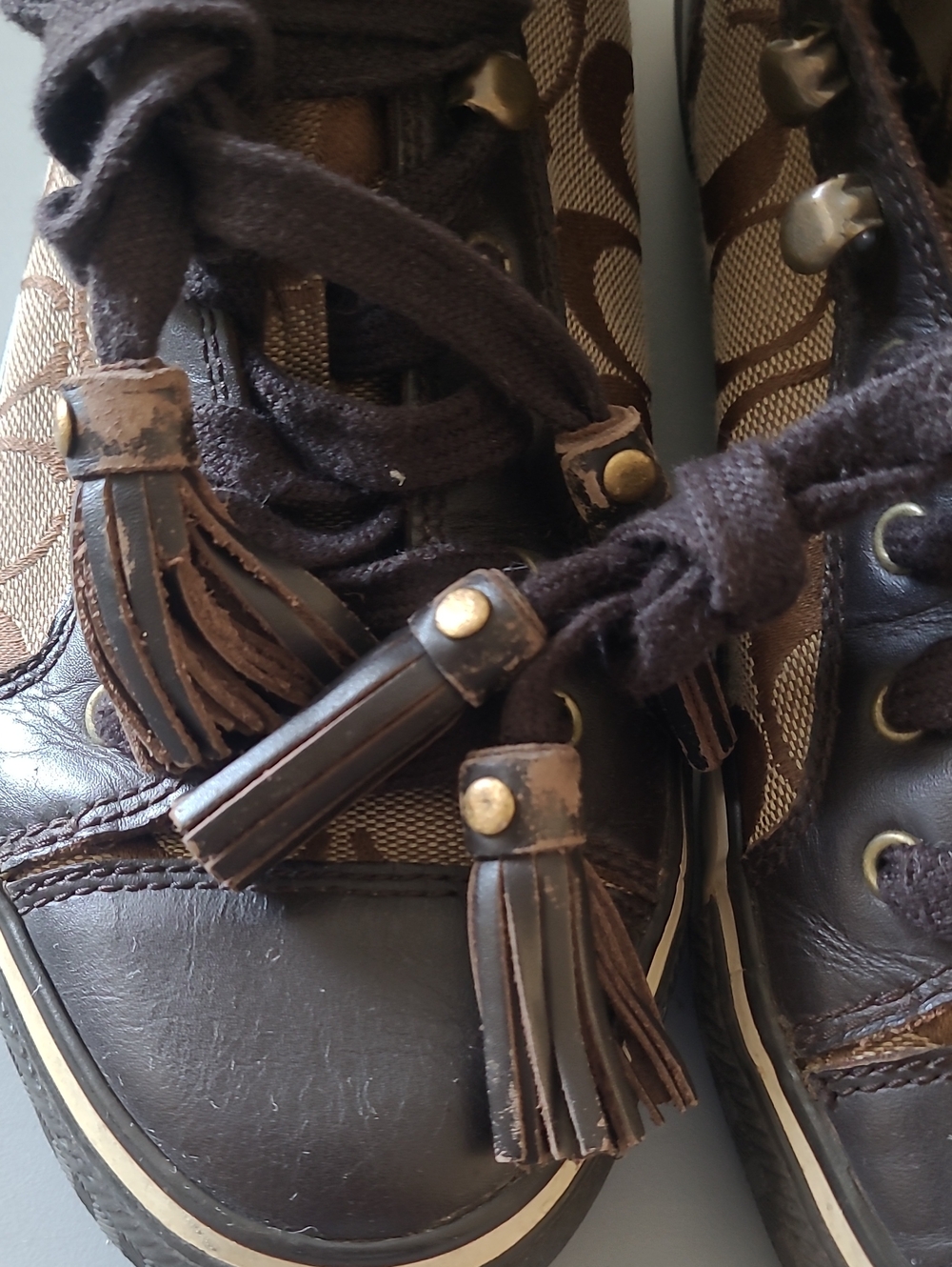 Coach Brown Monogram High-Top Sneakers with Dark Brown Trim Size 7.5 - Picture 9 of 12
